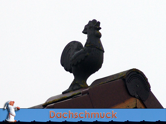 Dachschmuck Hahn